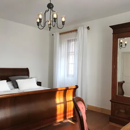 Luxurious In Cazaubon With Swimming Pool Marguestau