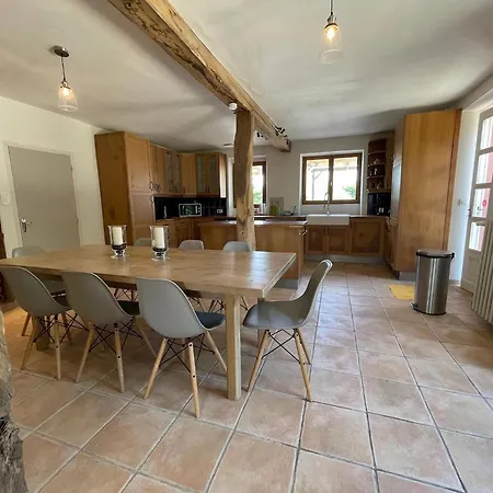 Luxurious In Cazaubon With Swimming Pool Villa *