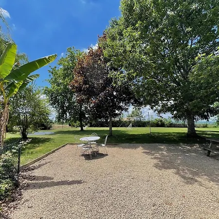 Luxurious In Cazaubon With Swimming Pool Villa