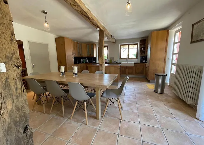 Luxurious In Cazaubon With Swimming Pool Villa *